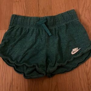 Girls Nike green shorts